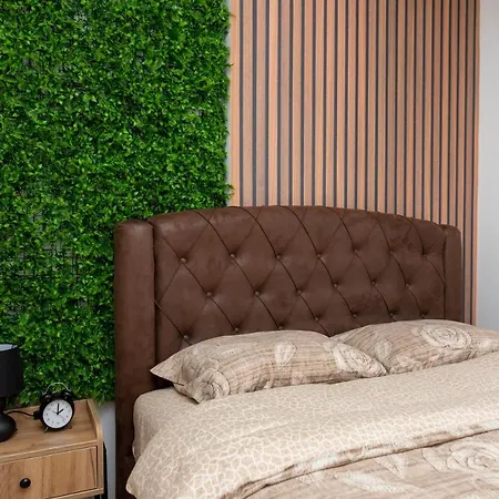 Park Apartment *